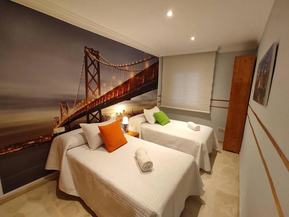 Chalet Adosado En Torre Del Mar Villa