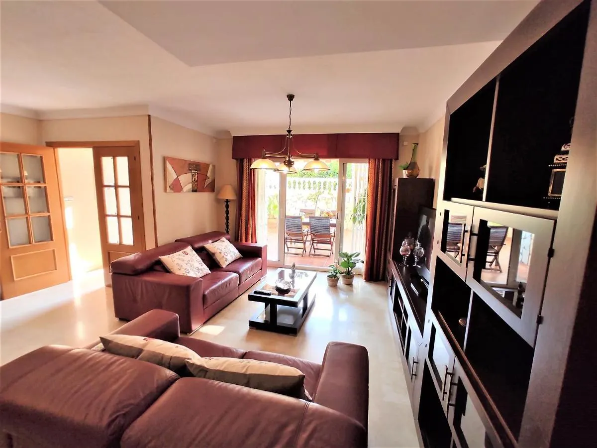 Holiday home Chalet Adosado En Torre Del Mar Villa