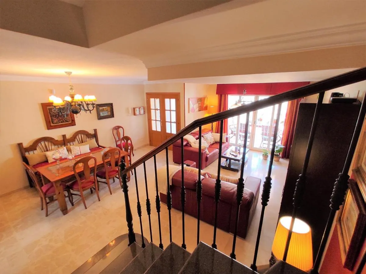 Vila Chalet Adosado En Torre Del Mar 0*,